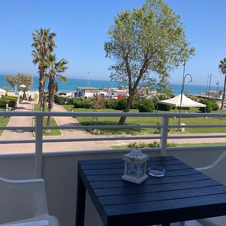 Hotel Promenade Porto SantʼElpidio Exteriér fotografie