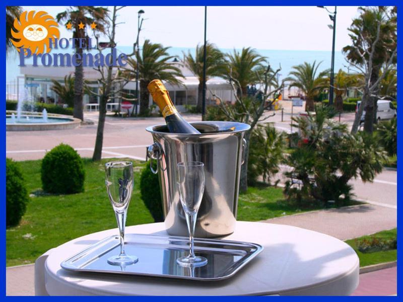 Hotel Promenade Porto SantʼElpidio Pokoj fotografie