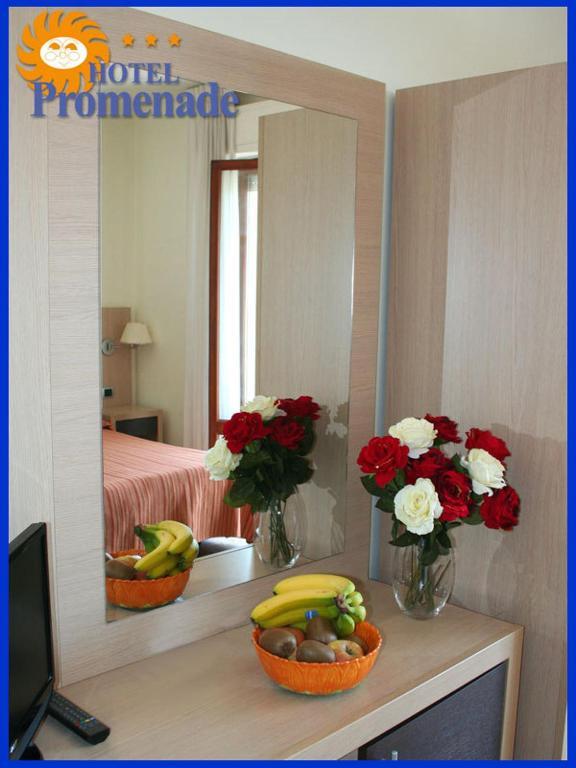 Hotel Promenade Porto SantʼElpidio Pokoj fotografie