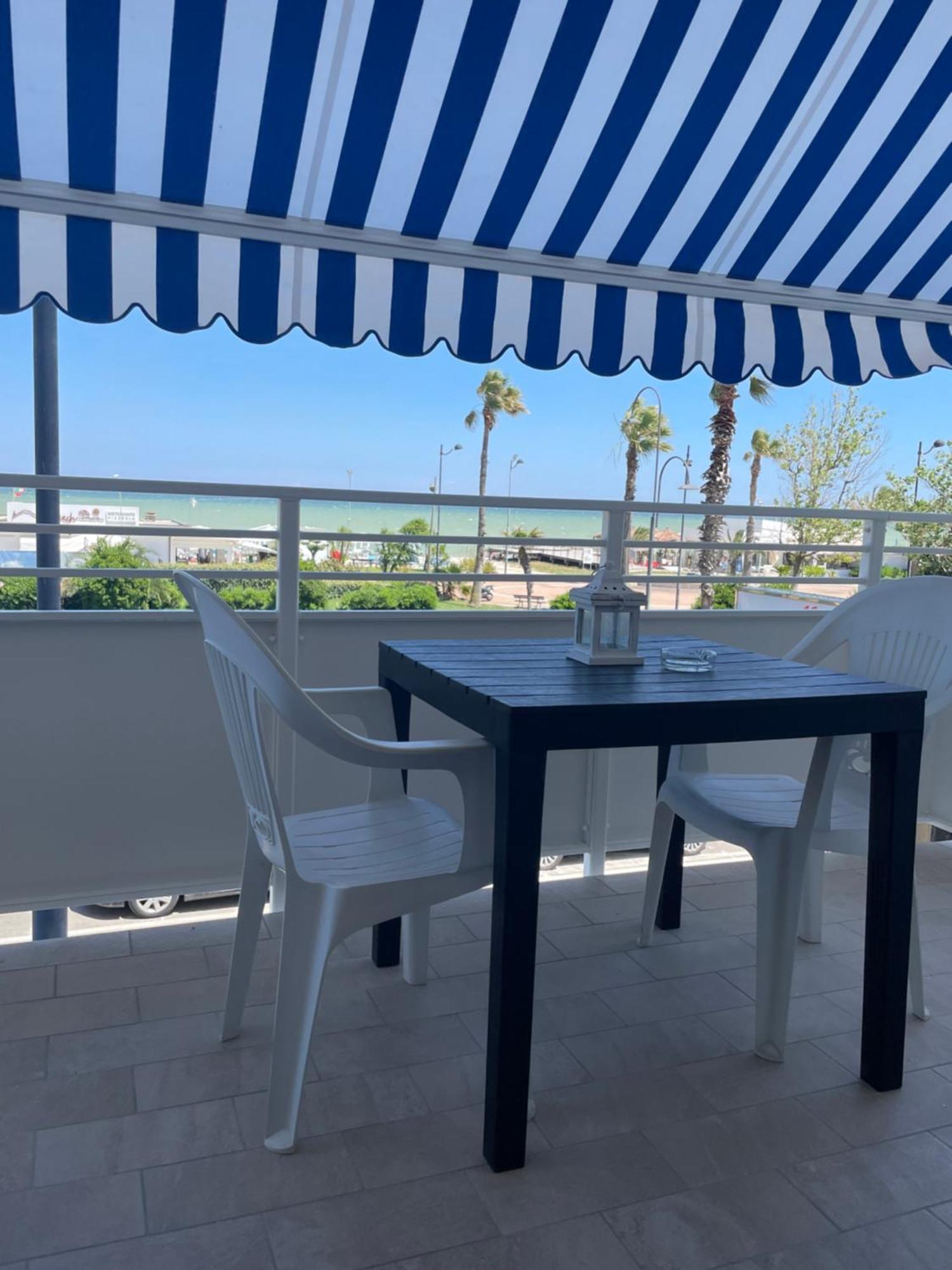 Hotel Promenade Porto SantʼElpidio Exteriér fotografie
