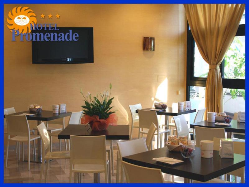 Hotel Promenade Porto SantʼElpidio Exteriér fotografie