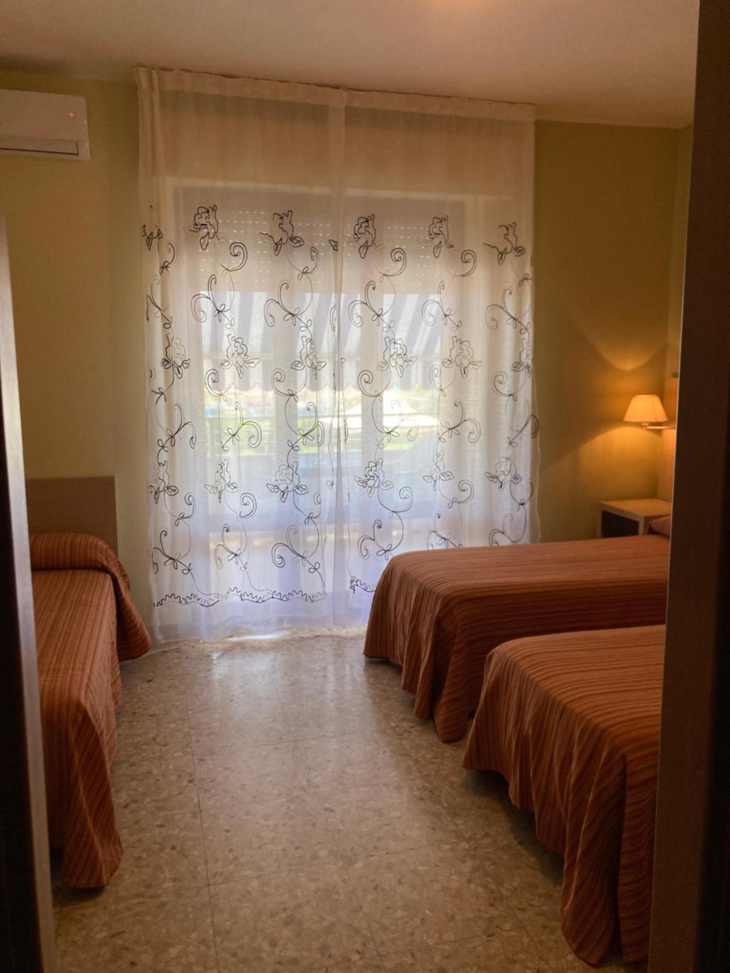 Hotel Promenade Porto SantʼElpidio Exteriér fotografie